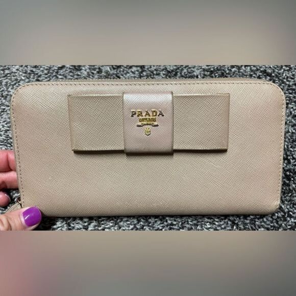 Prada Fiocco wallet - Picture 1 of 17